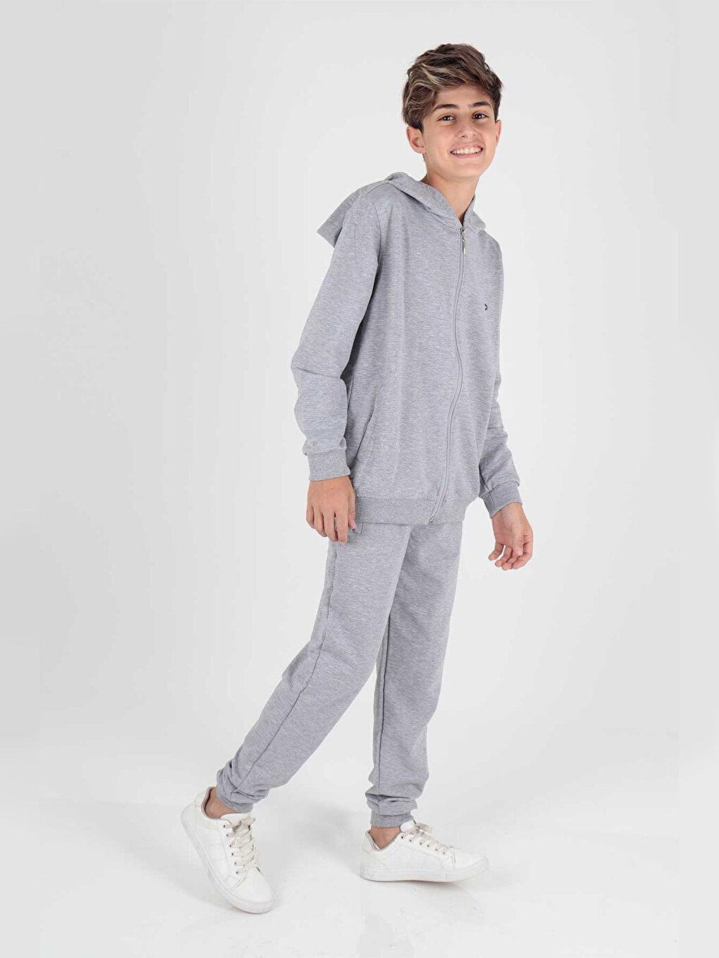 Gri Kids Erkek Çocuk Kapüşonlu Fermuarlı Trend Eşofman Takımı-2