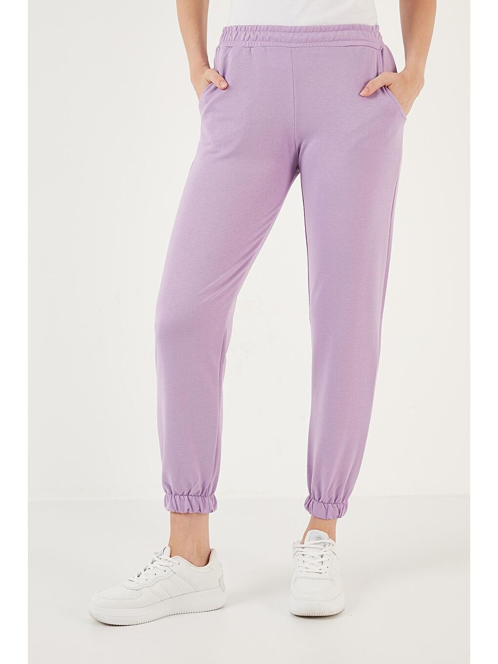 Lila Pamuklu Regular Fit Beli ve Paçası Lastikli Cepli Eşofman Altı 5865313-3