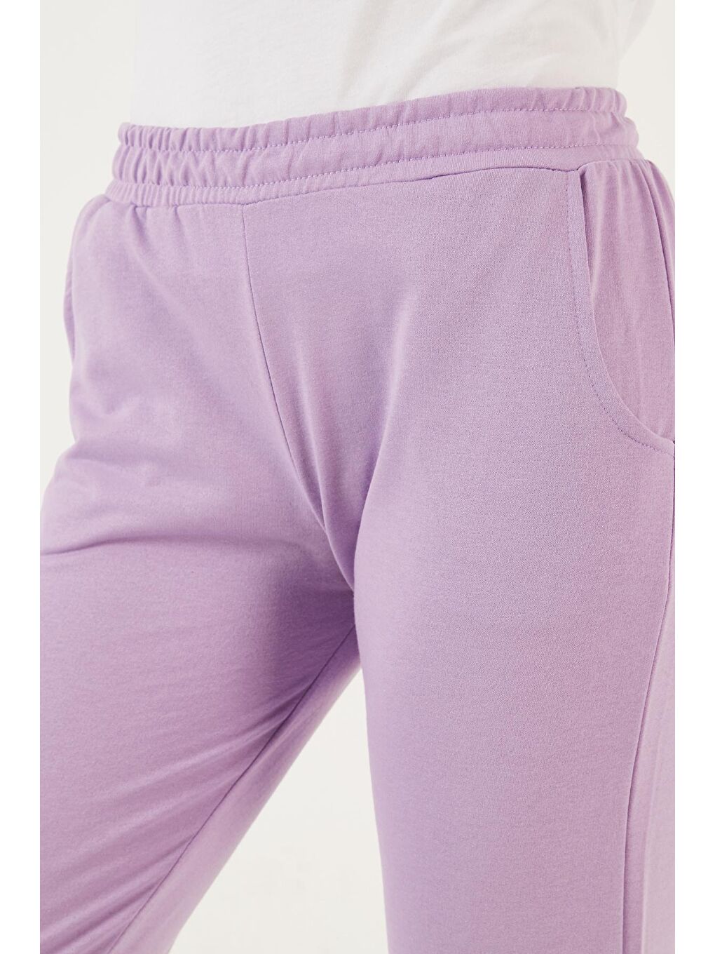 Lila Pamuklu Regular Fit Beli ve Paçası Lastikli Cepli Eşofman Altı 5865313-4