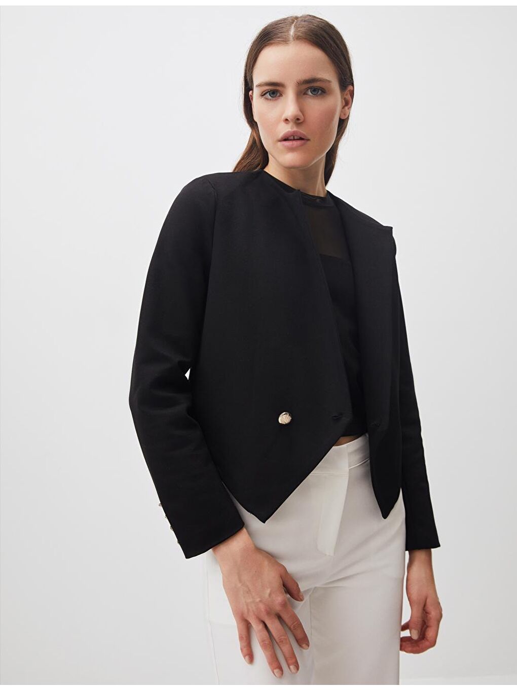 Siyah Açık Yaka Uzun Kollu Crop Blazer Ceket-3