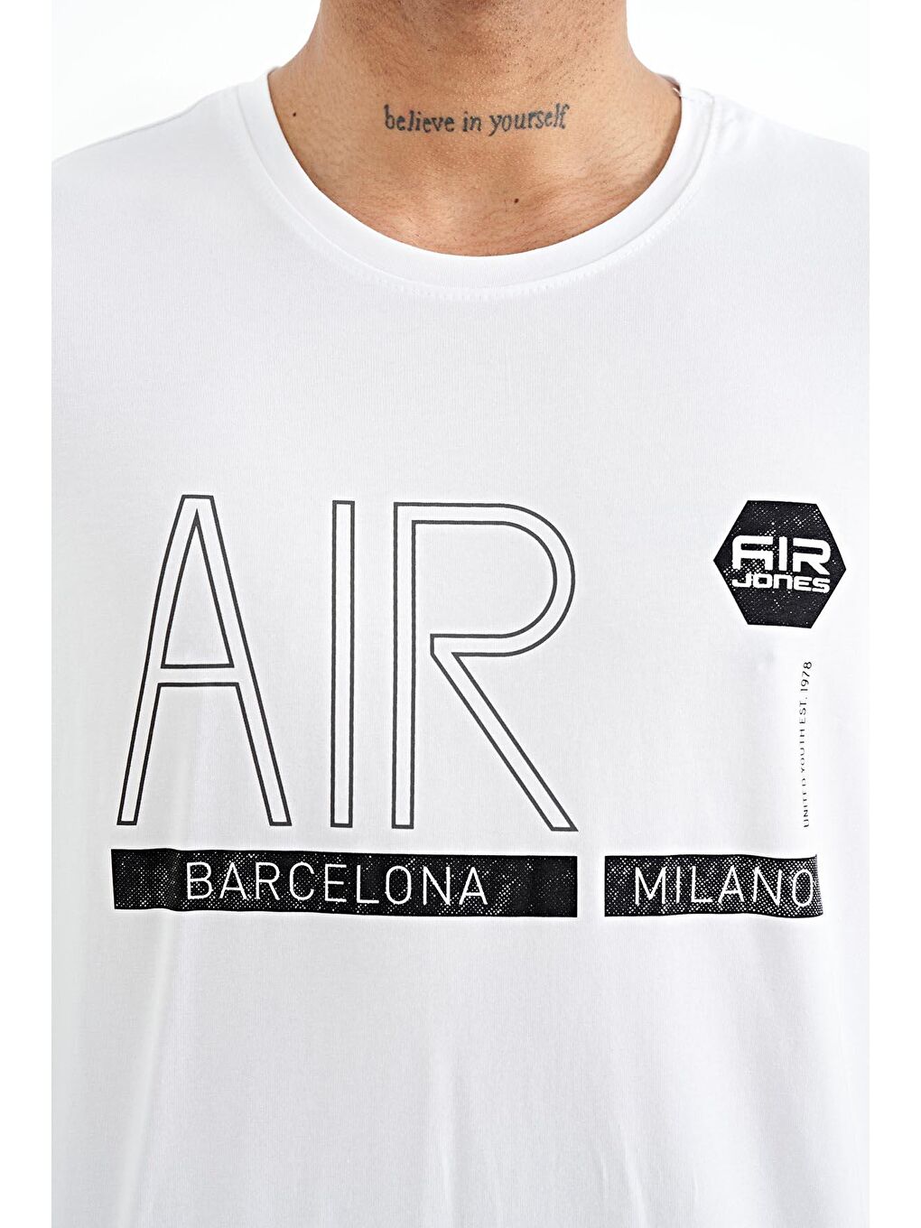 AIR JONES Beyaz Conan Beyaz Standart Kalıp Erkek T-Shirt - 88209 - 1