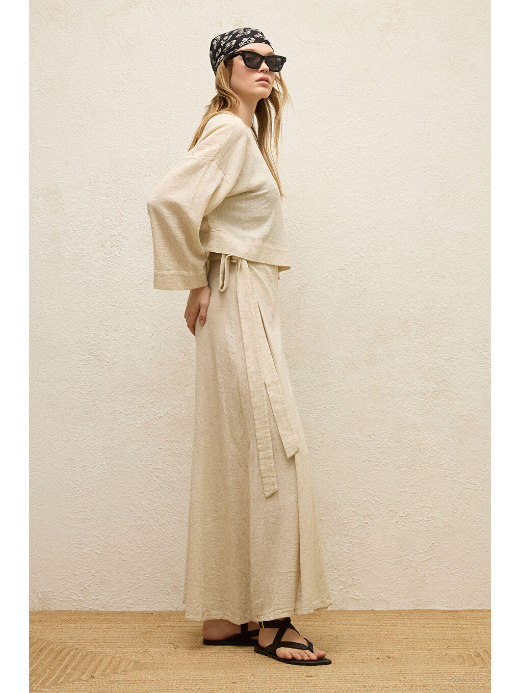 Bej Pamuklu Geniş Kol Crop Bluz Natural-4