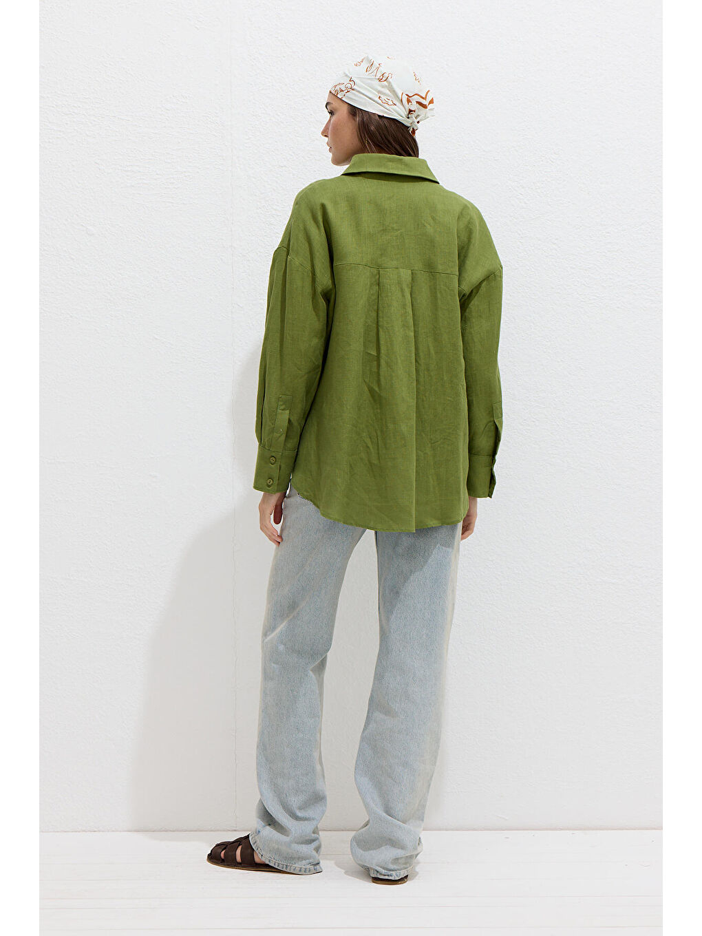 İnce Keten Oversize Gömlek Çimen Yeşili-5
