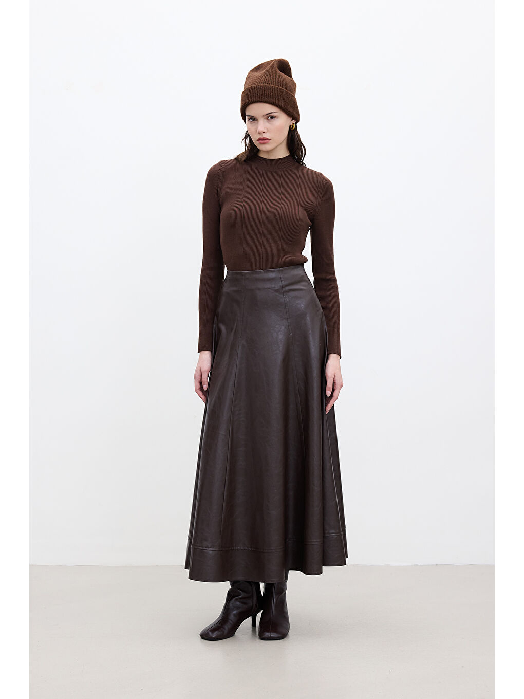 Kahverengi Geniş Kesim Deri Etek Acı Kahve-2