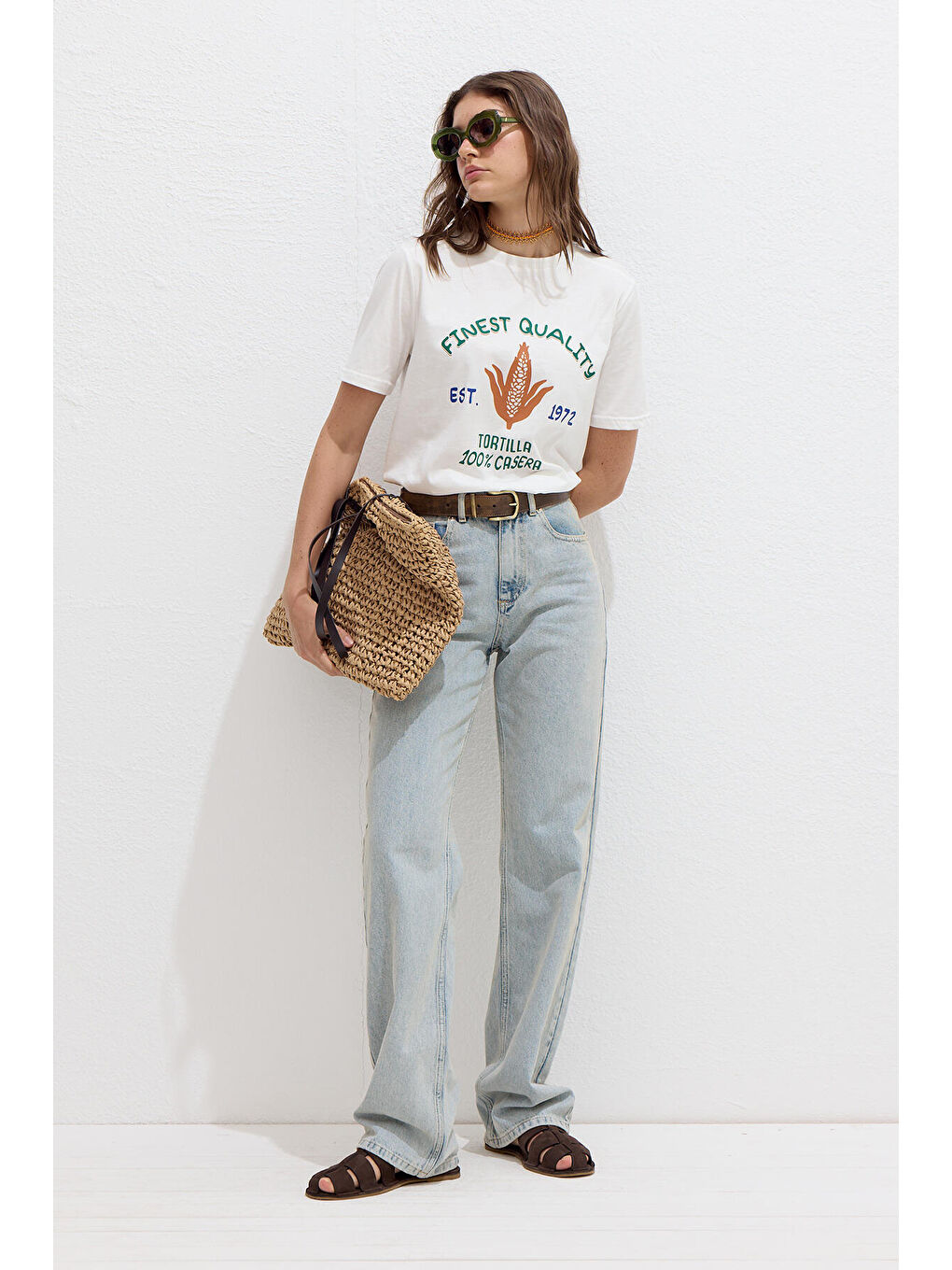 Yeşil Dikiş Detaylı Baskılı Tişört Tortılla-3