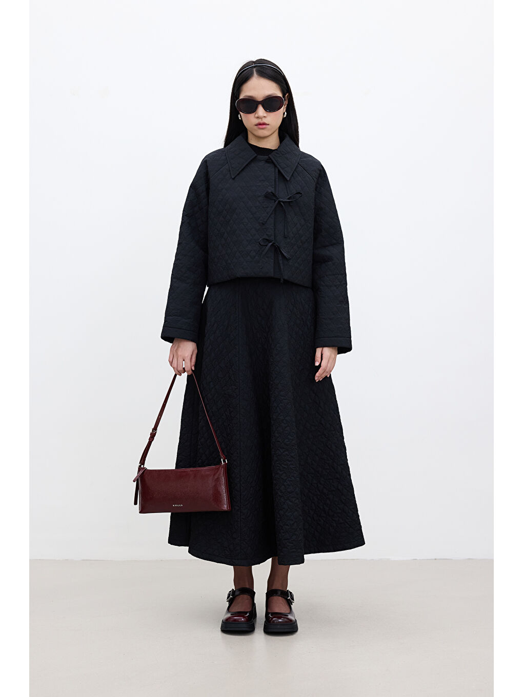 Kapitone Bağlamalı Kısa Ceket Siyah-1