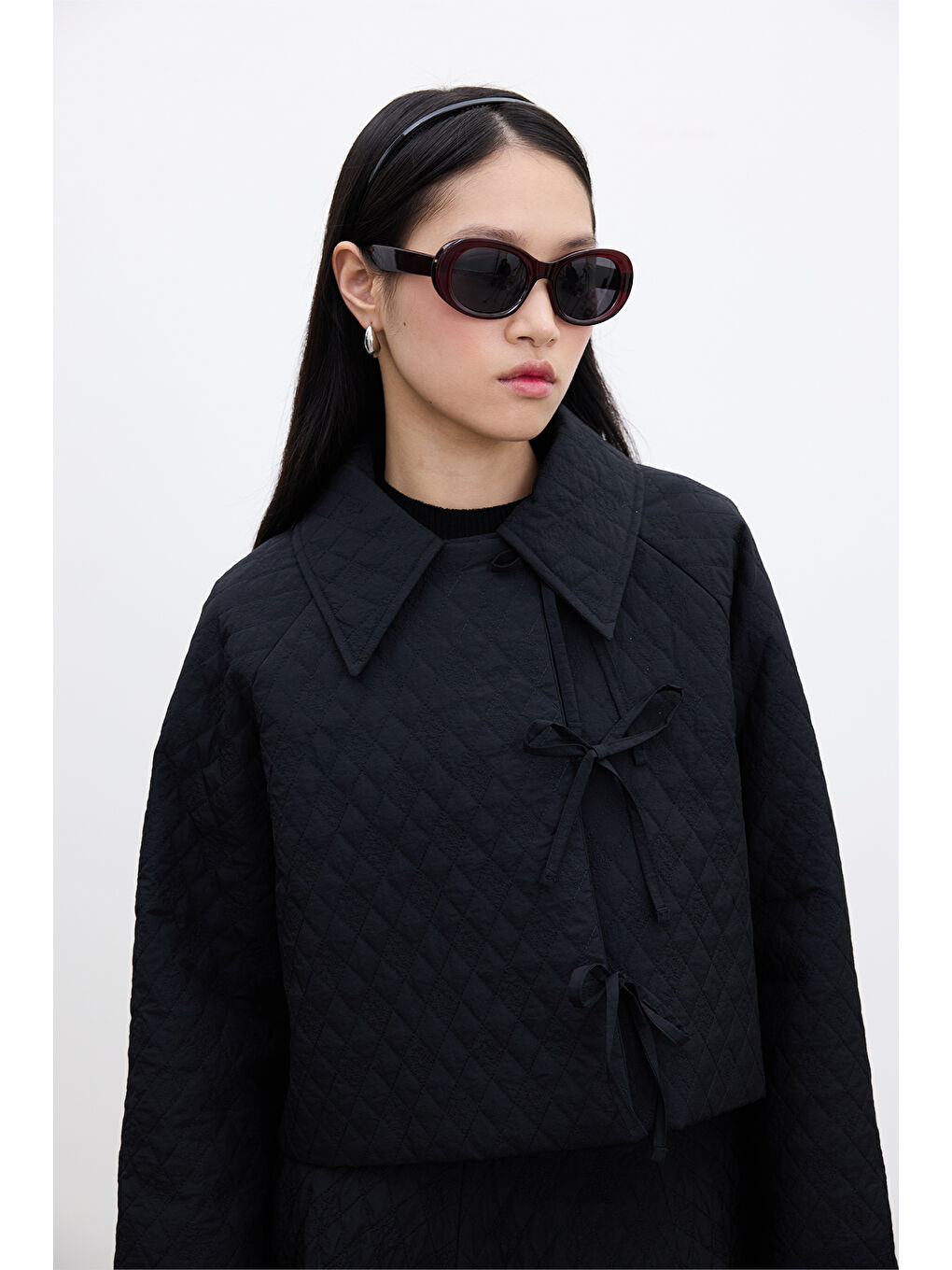 Kapitone Bağlamalı Kısa Ceket Siyah-4