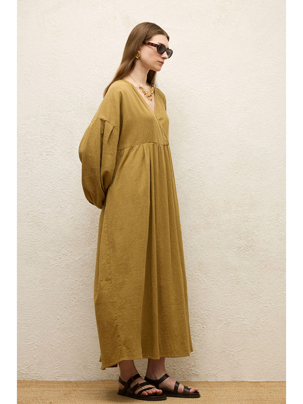 Kahverengi Pamuklu Kruvaze Elbise Toprak-2