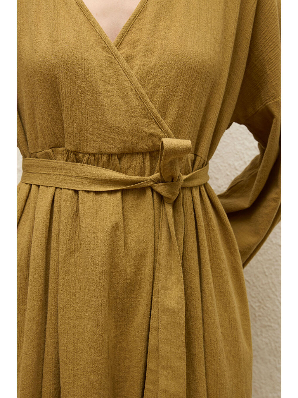 Kahverengi Pamuklu Kruvaze Elbise Toprak-3