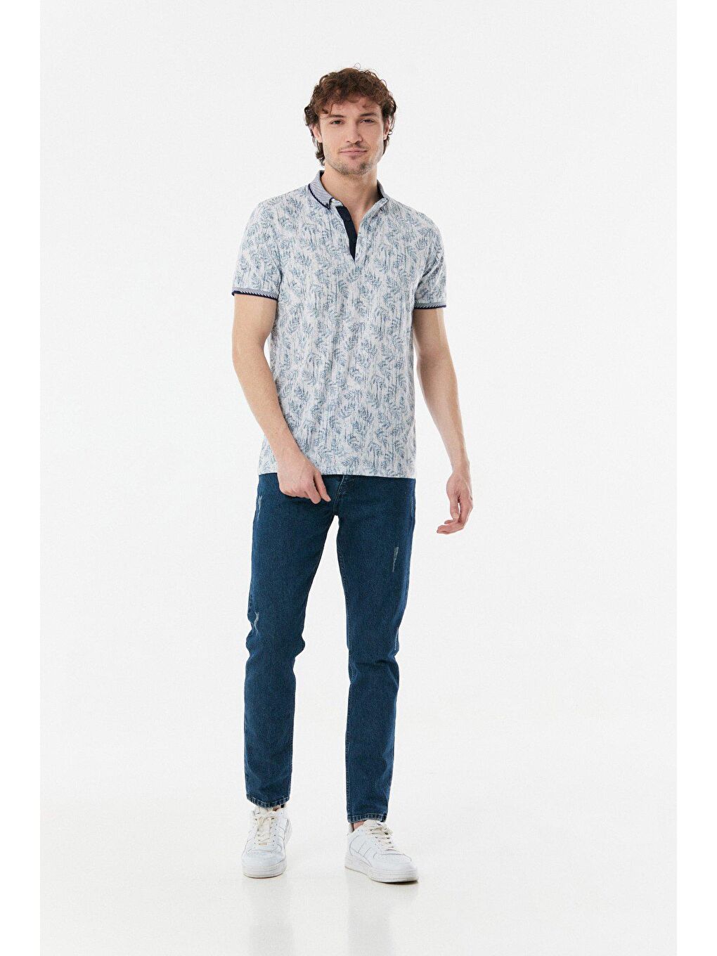 Lacivert Yaprak Baskılı Polo Yaka Tişört-1