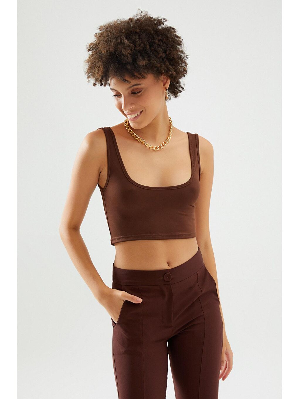 Kahverengi Kalın Askılı Crop Atlet Koyu Kahve-1