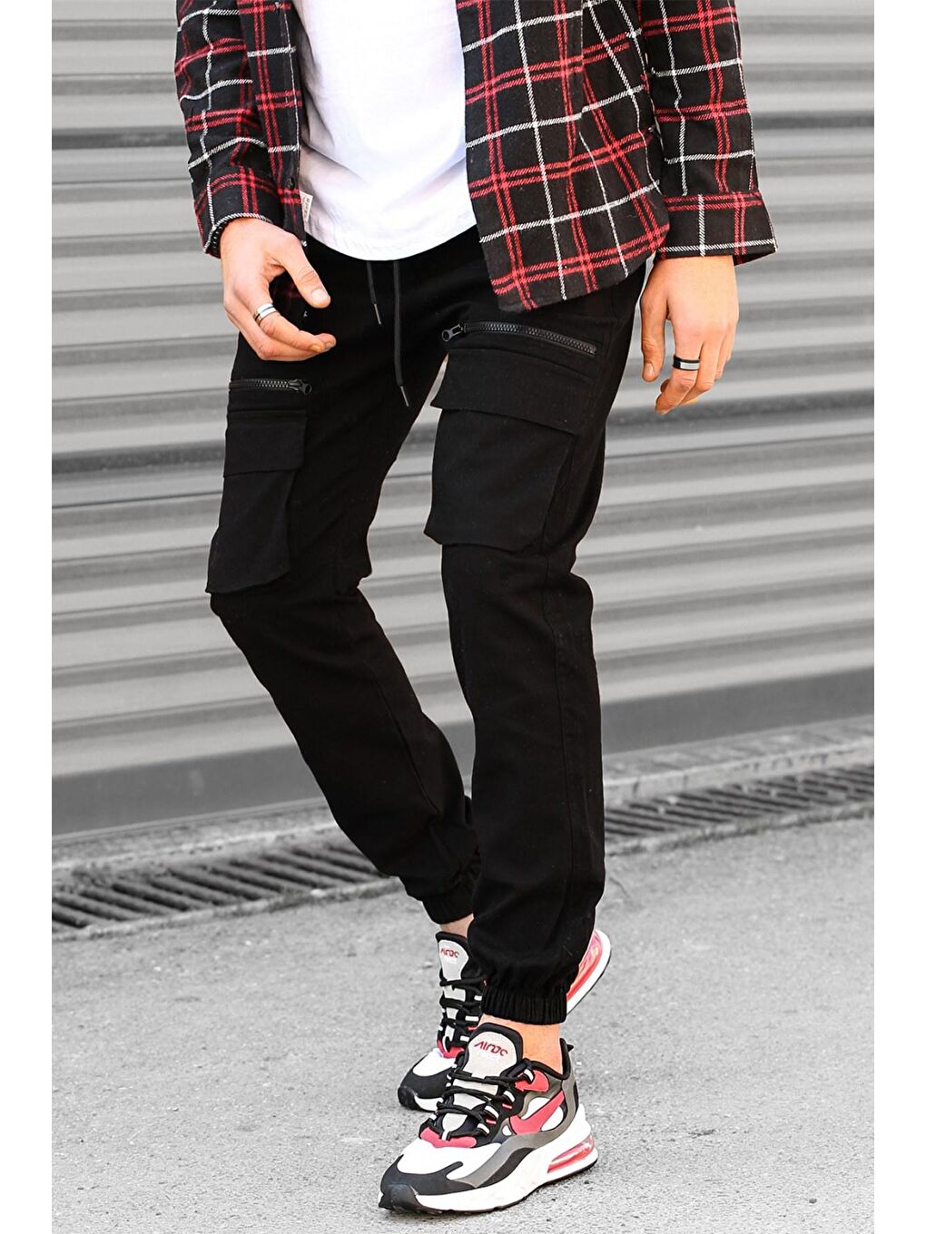 Erkek Siyah Slim Fit Kargo Cep Pantolon 5688-1