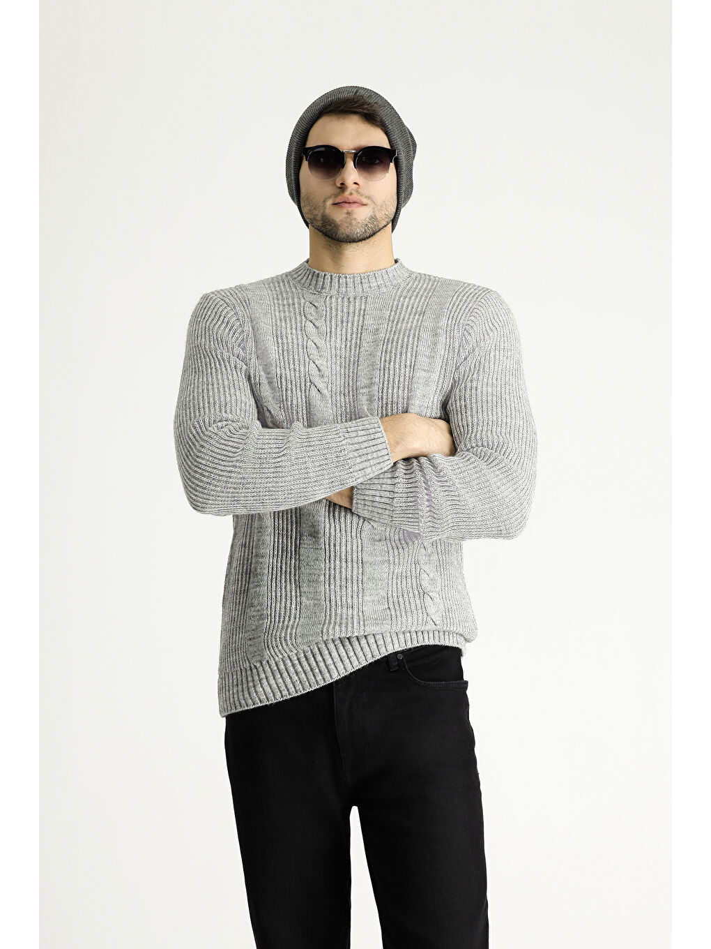 Gri Bisiklet Yaka Slim Fit Dar Kesim Desenli Triko Kazak-2