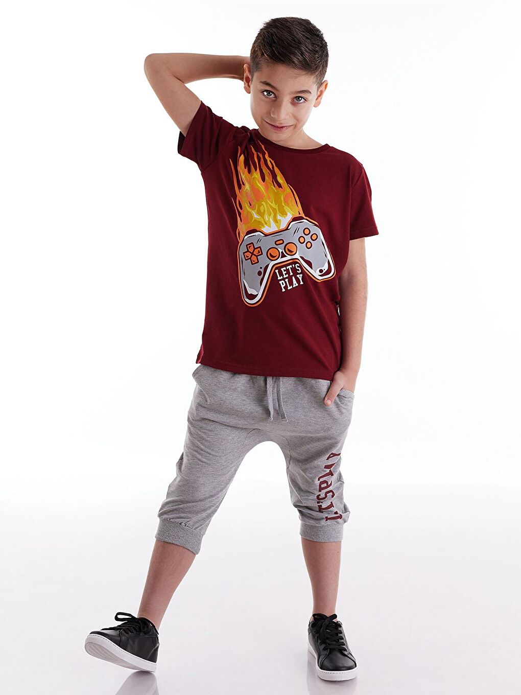 Karışık Play Game Erkek Çocuk Tişört Kapri Şort Takım