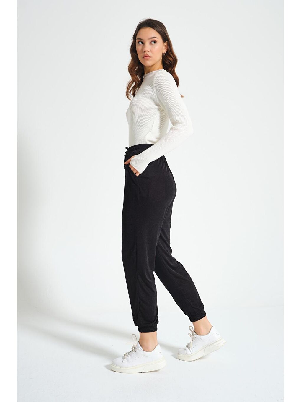 Paça Lastikli Buzzy Siyah Pantolon