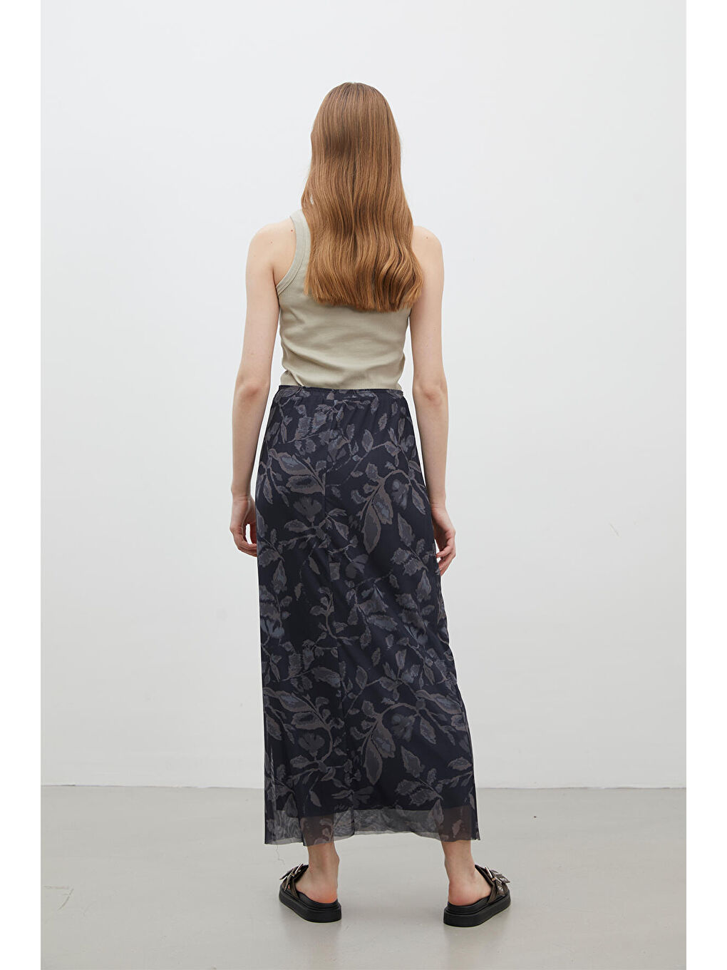 Karışık Desenli Tül Etek Yaprak-3