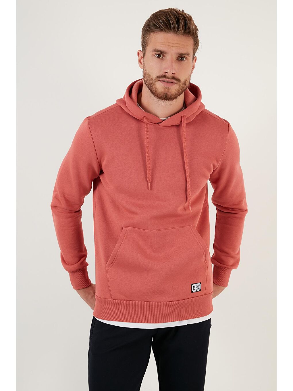 Kahverengi Slim Fit Kapüşonlu Kanguru Cepli İçi Tüylü Yumuşak Şardonlu Sweat 5905281-2