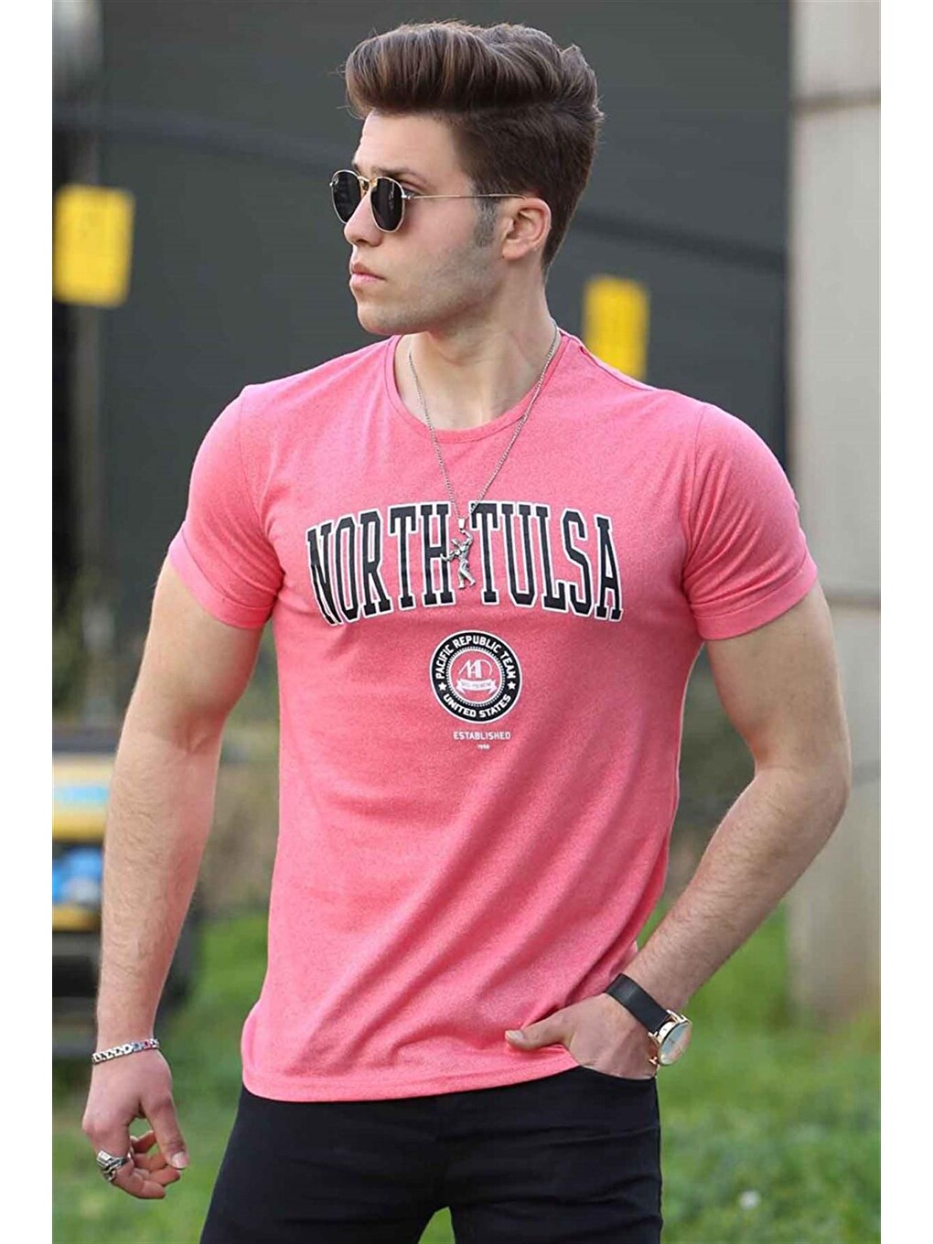 Pembe Baskılı Pudra Erkek Tişört 4519