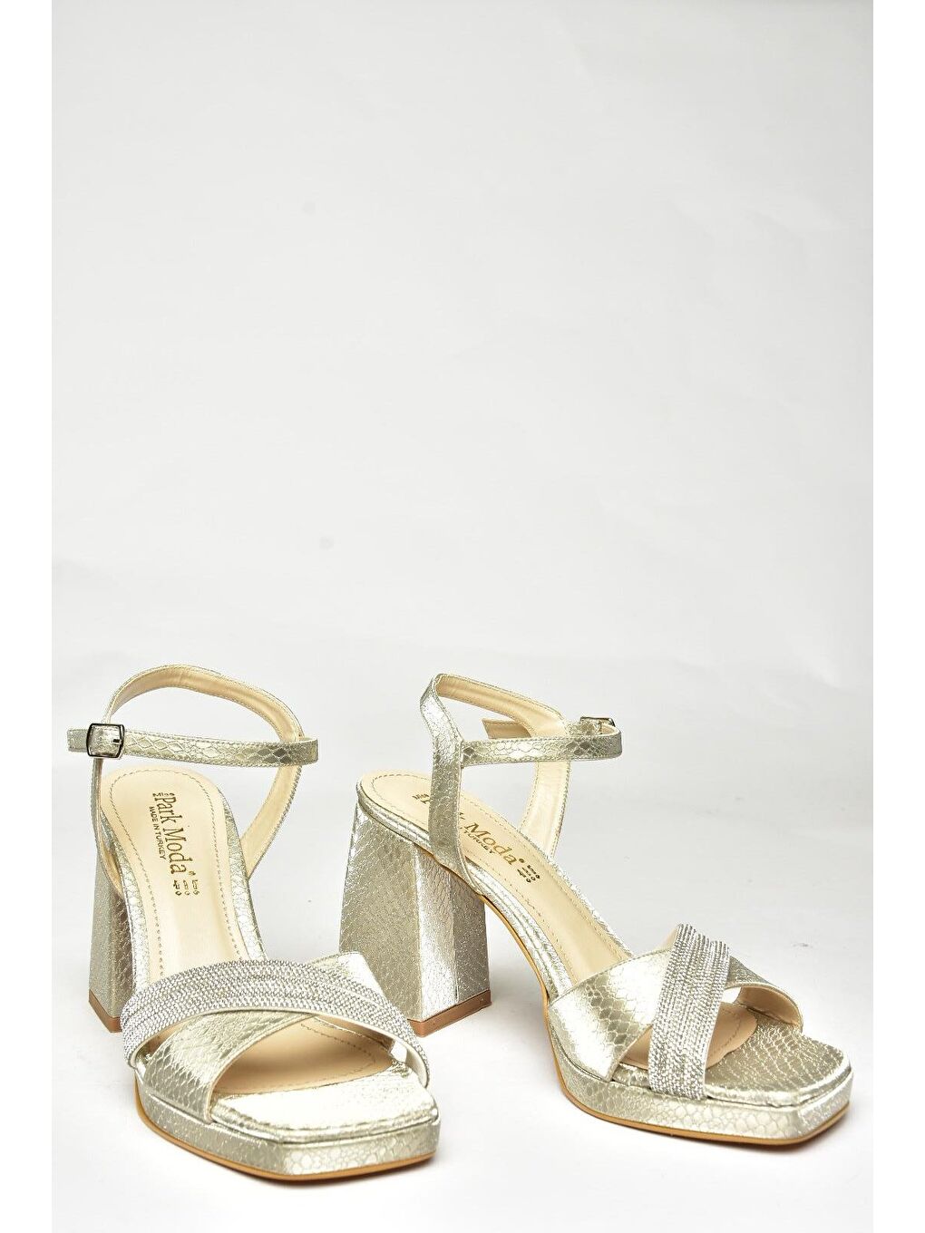 Sarı U8200098 Altın Kadın Topuklu Ayakkabı-3