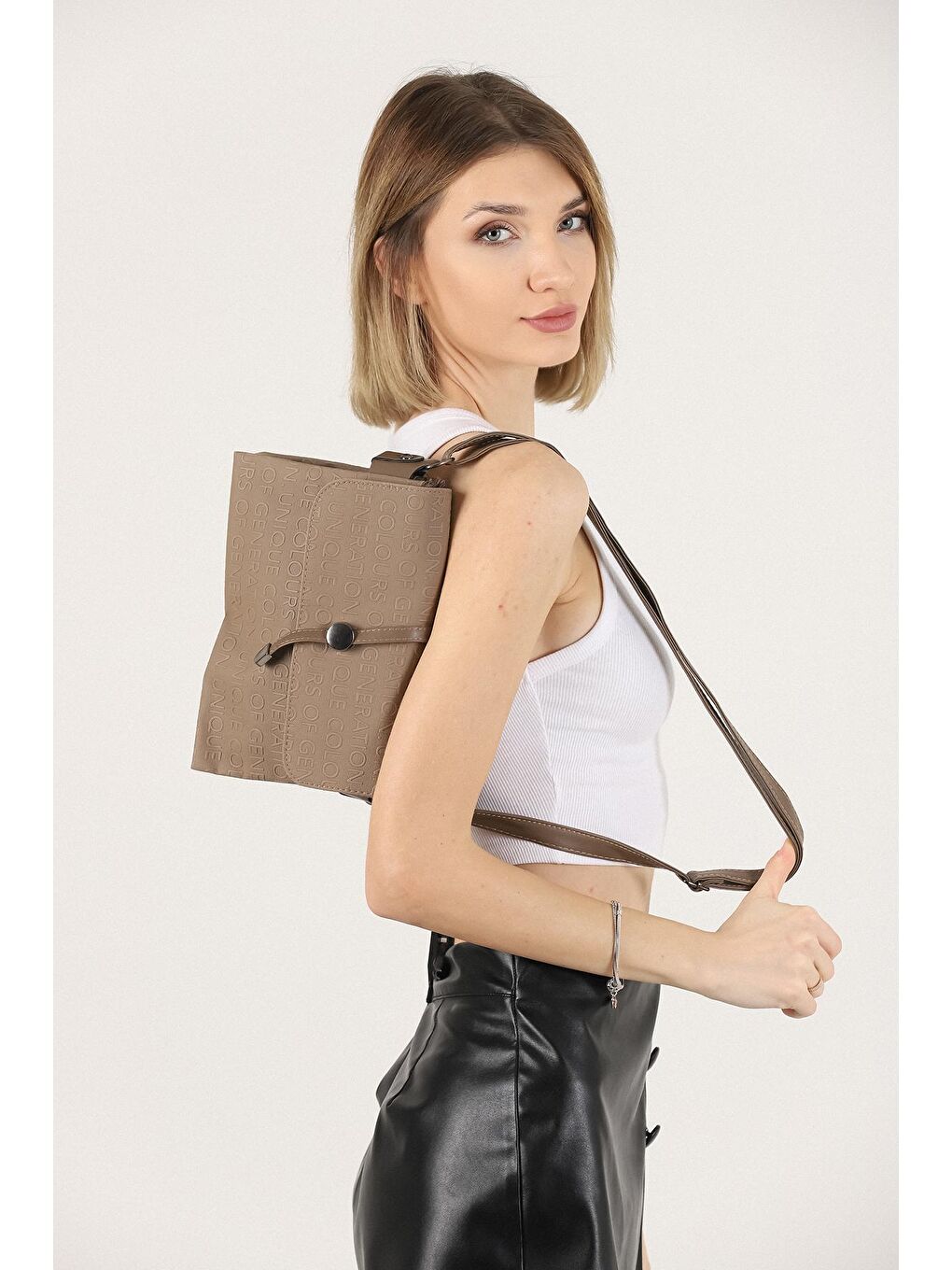 Bej Kabartma Yazılı Omuz Çantası-2