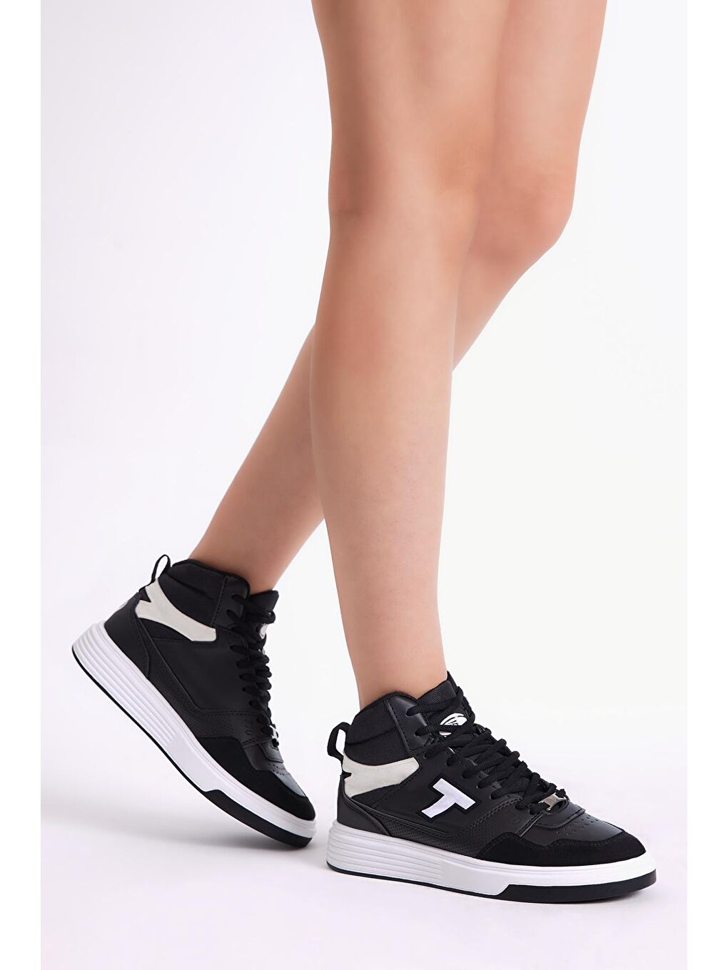 Unisex Siyah Beyaz Rahat Kalıp Poli Taban Bağcıklı Uzun Sneaker-2