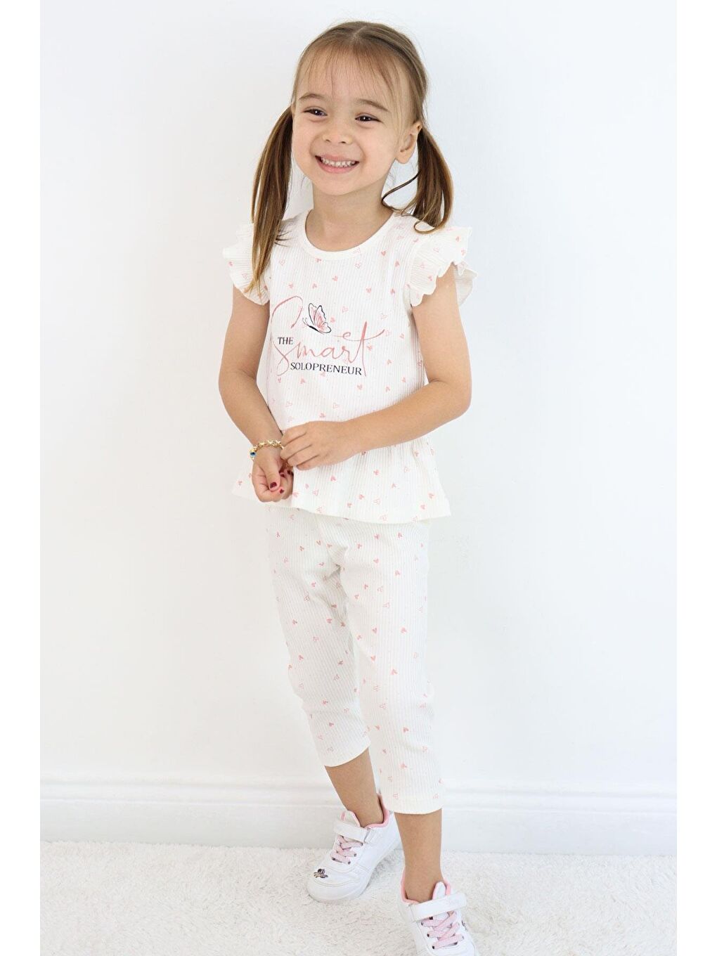 Kız Çocuk Taytlı Takım Minik Kalpler Desenli Yazı Baskılı Fırfırlı Ekru (2-6 Yaş)
