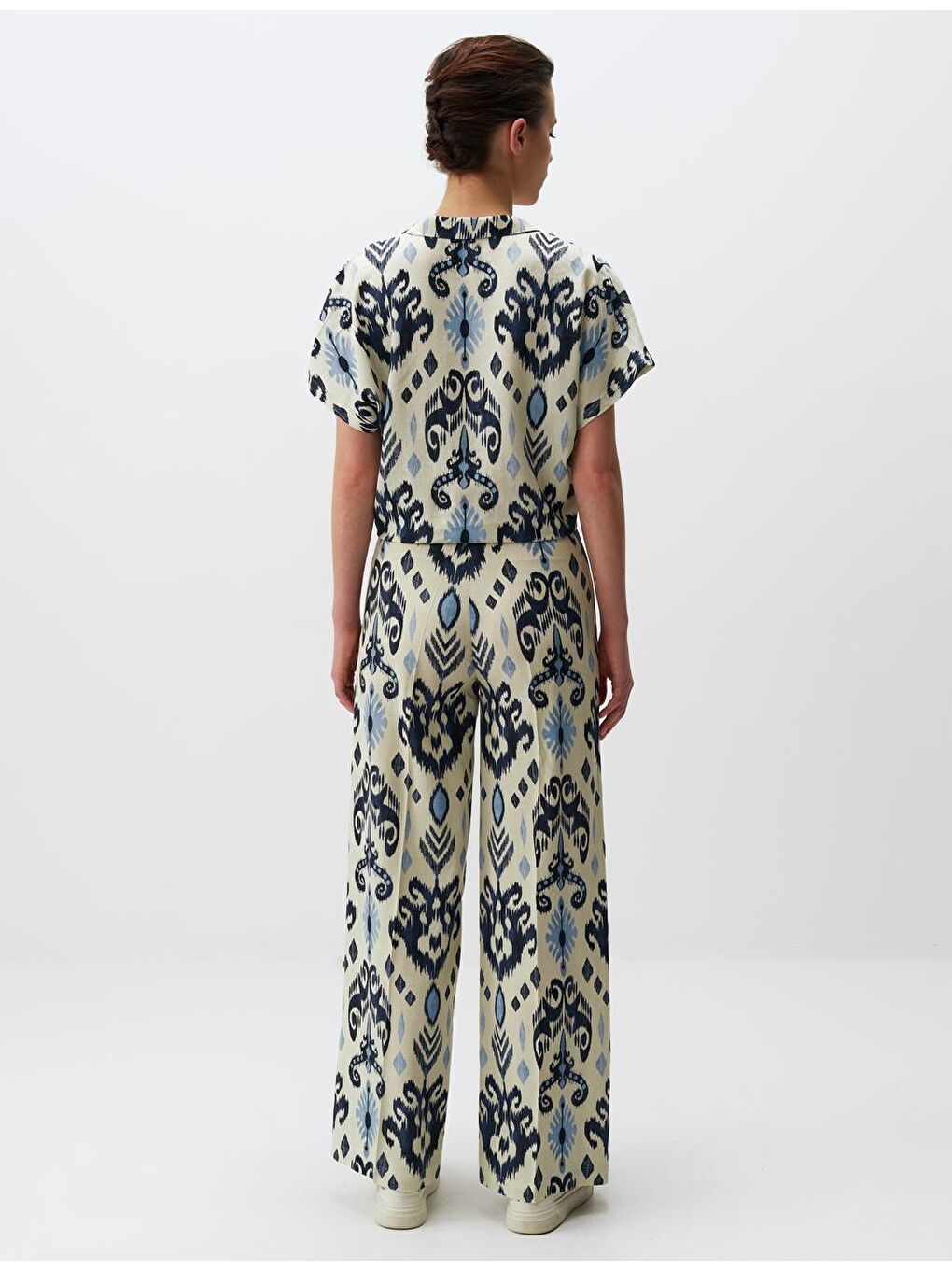 Mavi Önden Bağlamalı Desenli Keten Gömlek-5