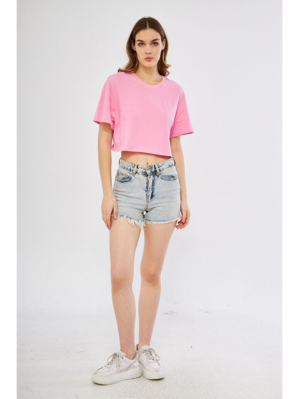 Charamela Pembe Oversize Pembe Crop Tişört