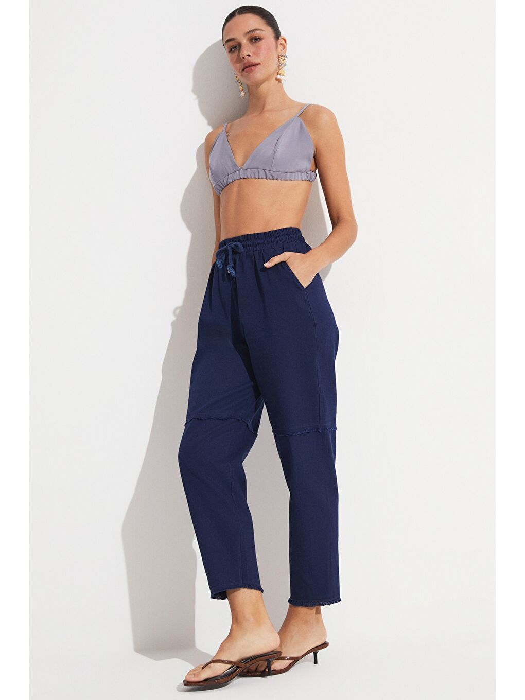 June Lacivert Belki Lastikli Gabardin Pantolon - 4