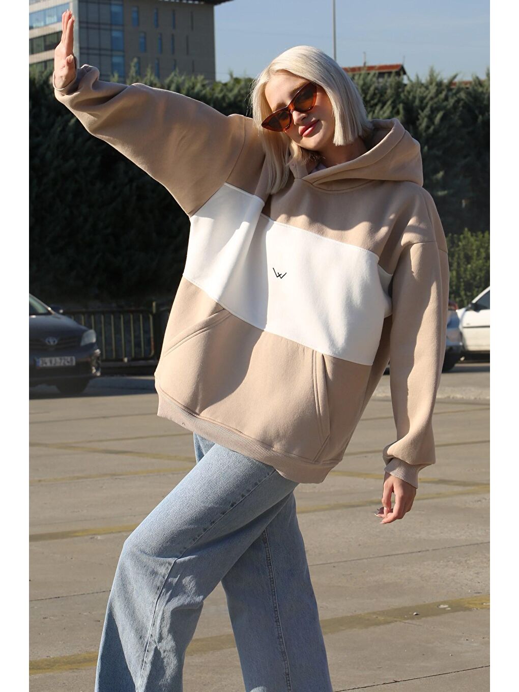 Bej Renk Bloklu Şardonlu Sweatshirt Mg1544-1