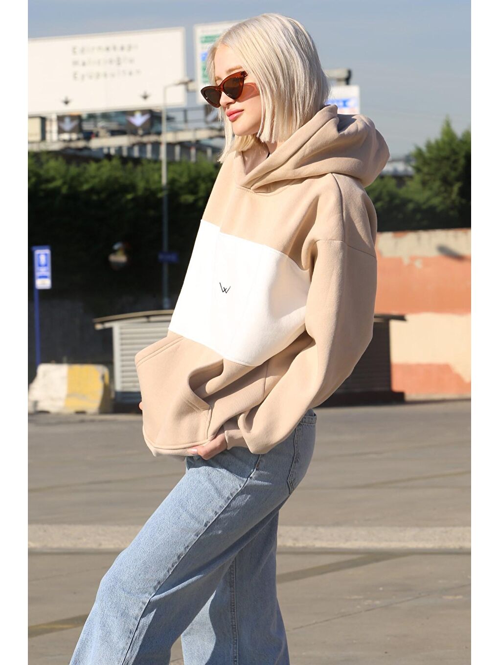 Bej Renk Bloklu Şardonlu Sweatshirt Mg1544-3