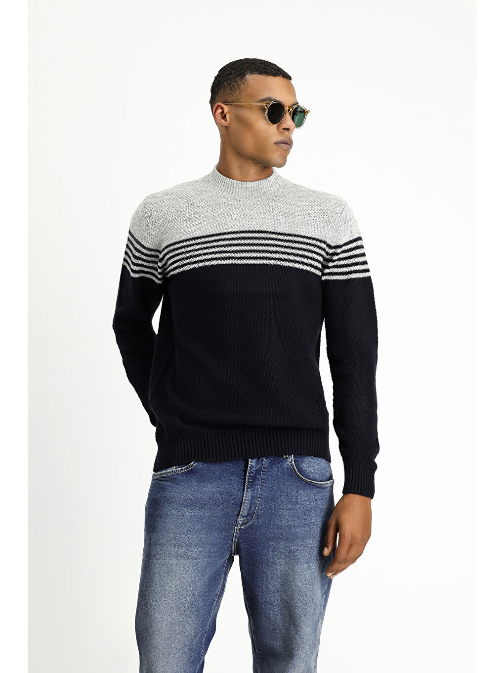 Lacivert Bato Yaka Regular Fit Dikişsiz Desenli Triko Kazak-2