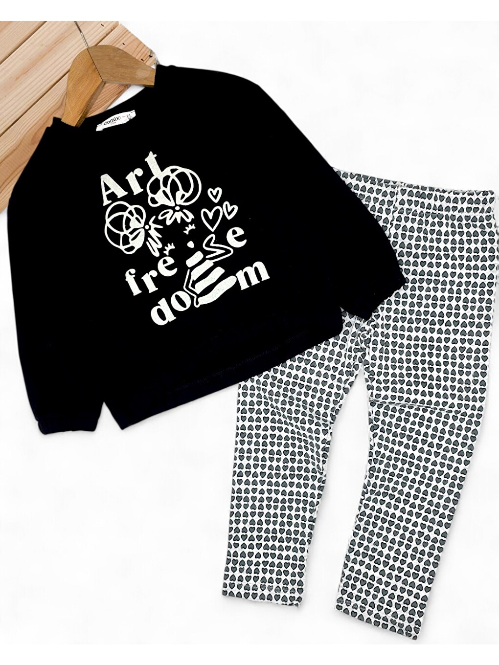 Siyah Kız Çocuk Kalp Baskılı Taytlı, Mevsimlik, 2-10 Yaş Sweatshirtlü Alt Üst Taytlı Takım-1