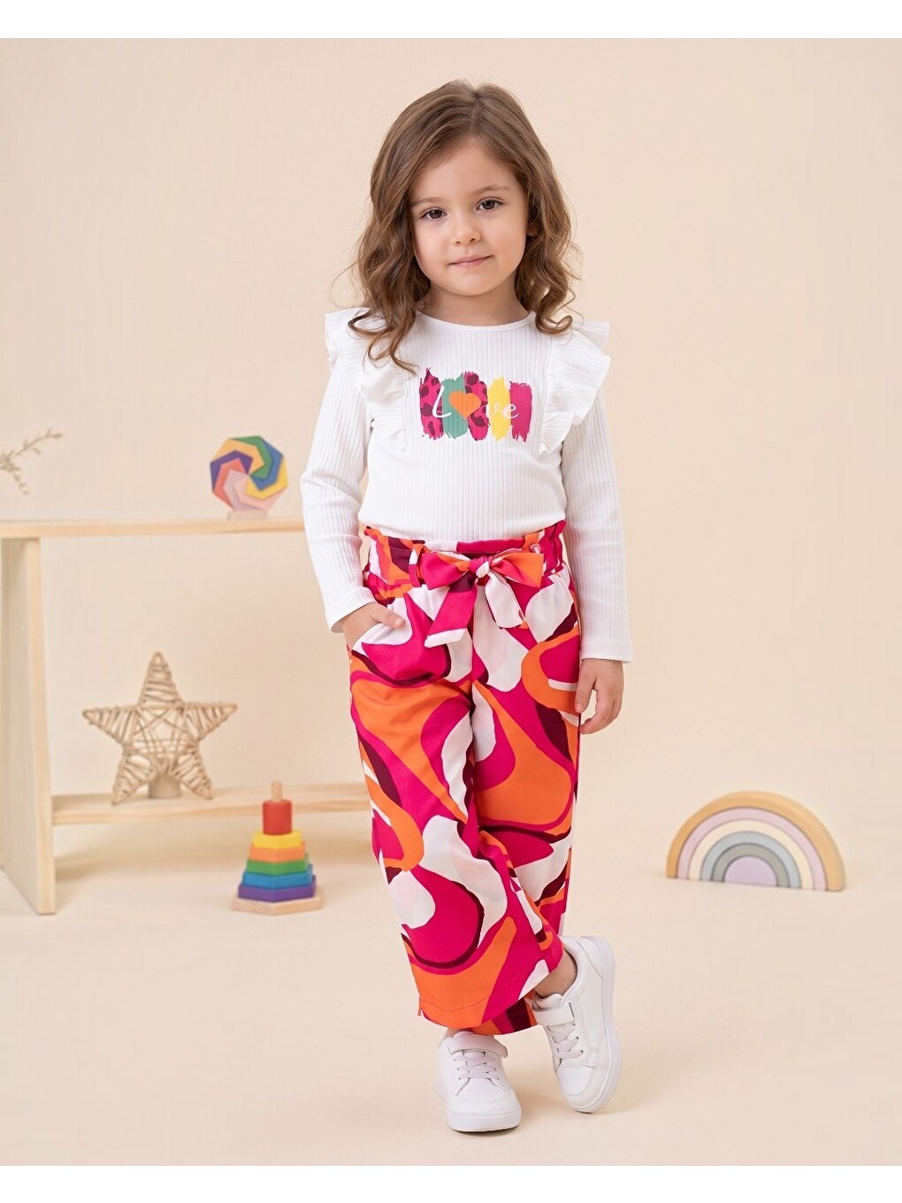 Beyaz Kız Çocuk 2-3-4-5-6 Yaş, Mevsimlik Fırfırlı Tiril Tiril Dokuma Pantalonlu Alt Üst Takım