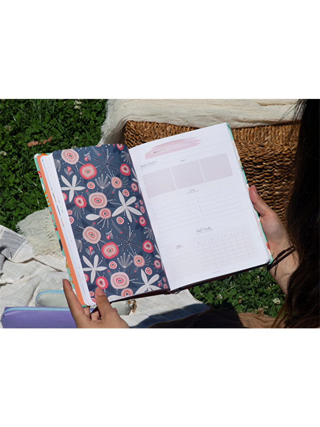 17x24 Süresiz Planlayıcı Ajanda Defter Mermer Pudra-4