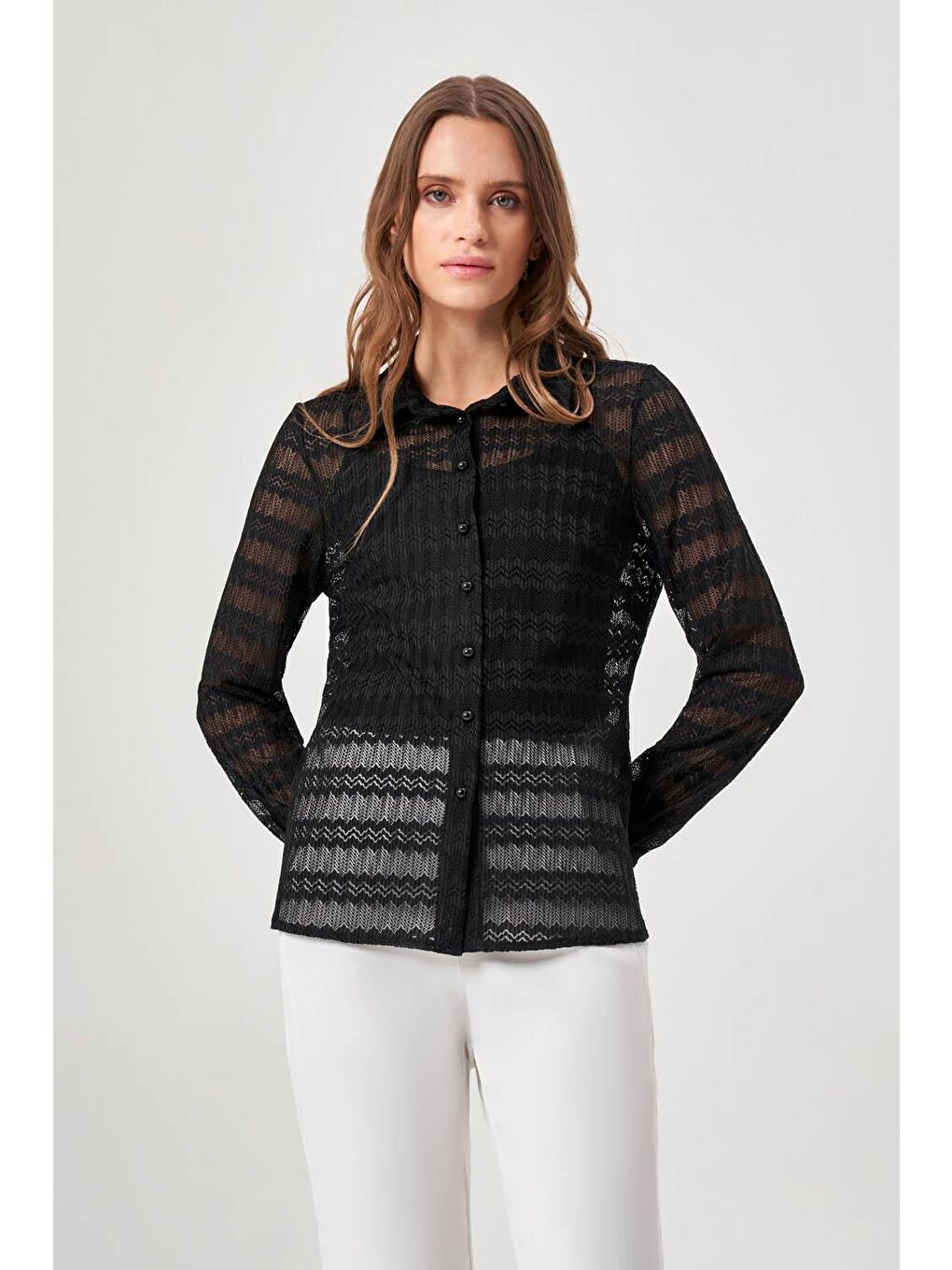 Dantel Dokulu Siyah Gömlek-2