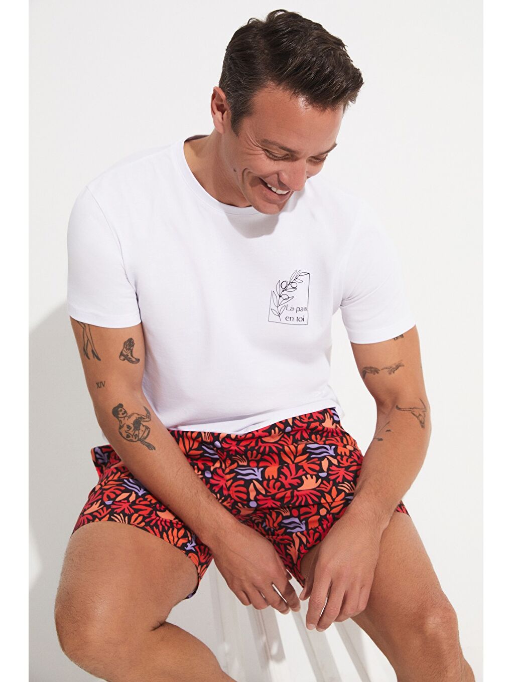 Turuncu Erkek Regular Fit Desenli Deniz Şortu-3