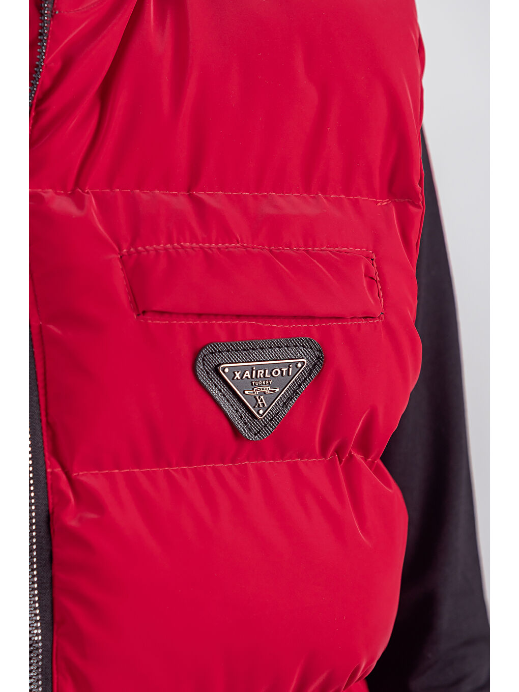 Kırmızı Kapüşonlu Erkek Çocuk Nova Kumaş Şişme Yelek YLK 2626-3