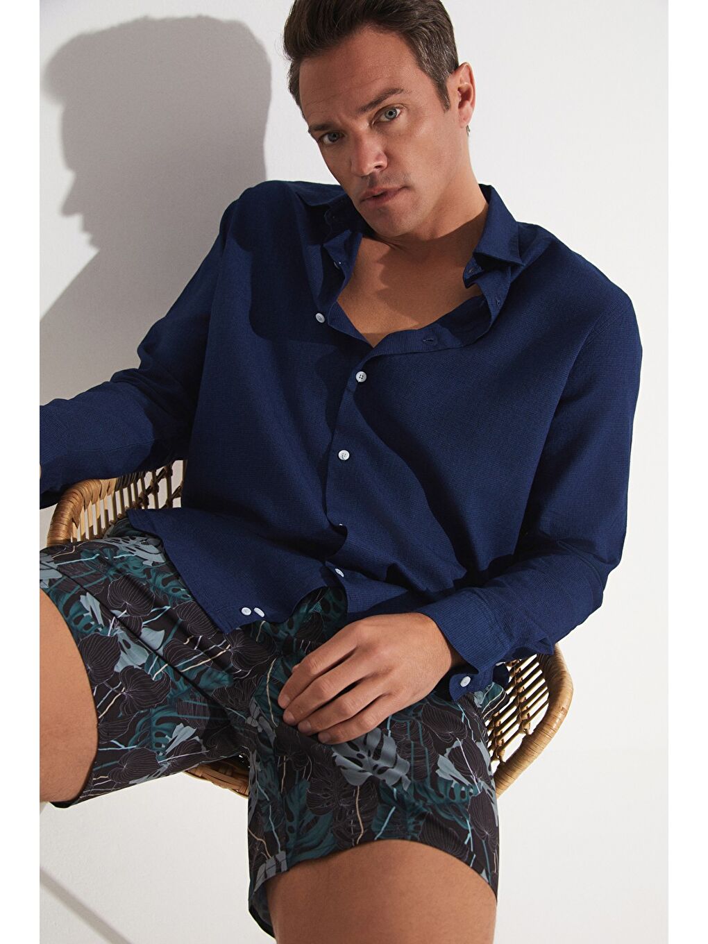 Siyah Erkek Regular Fit Desenli Deniz Şortu-3