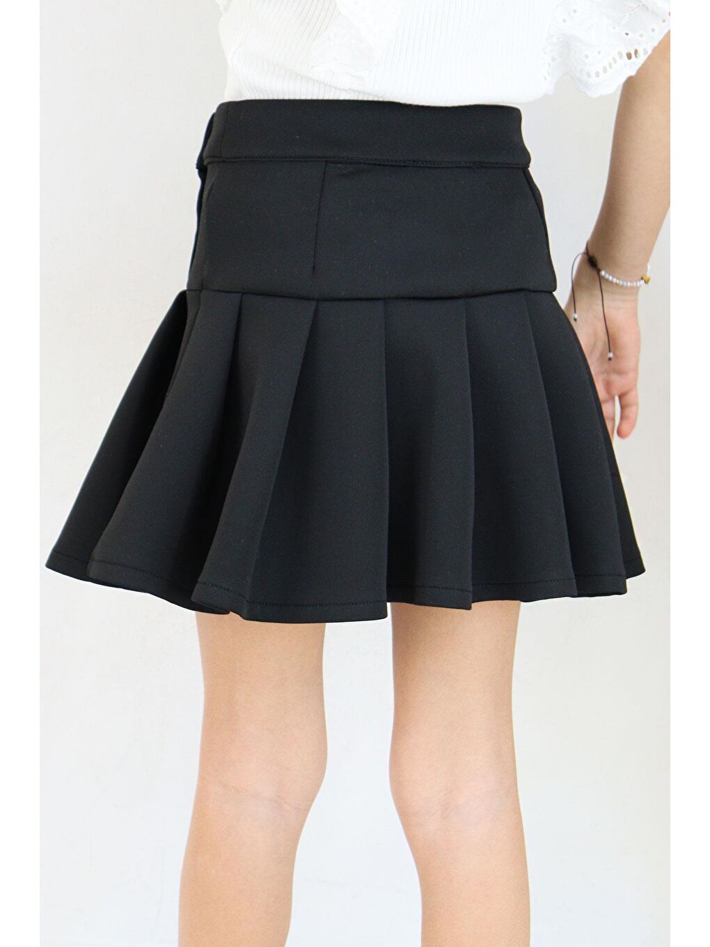 Kız Çocuk Mini Etek Pileli Çıtçıt Detaylı Siyah (7-12 Yaş)-3