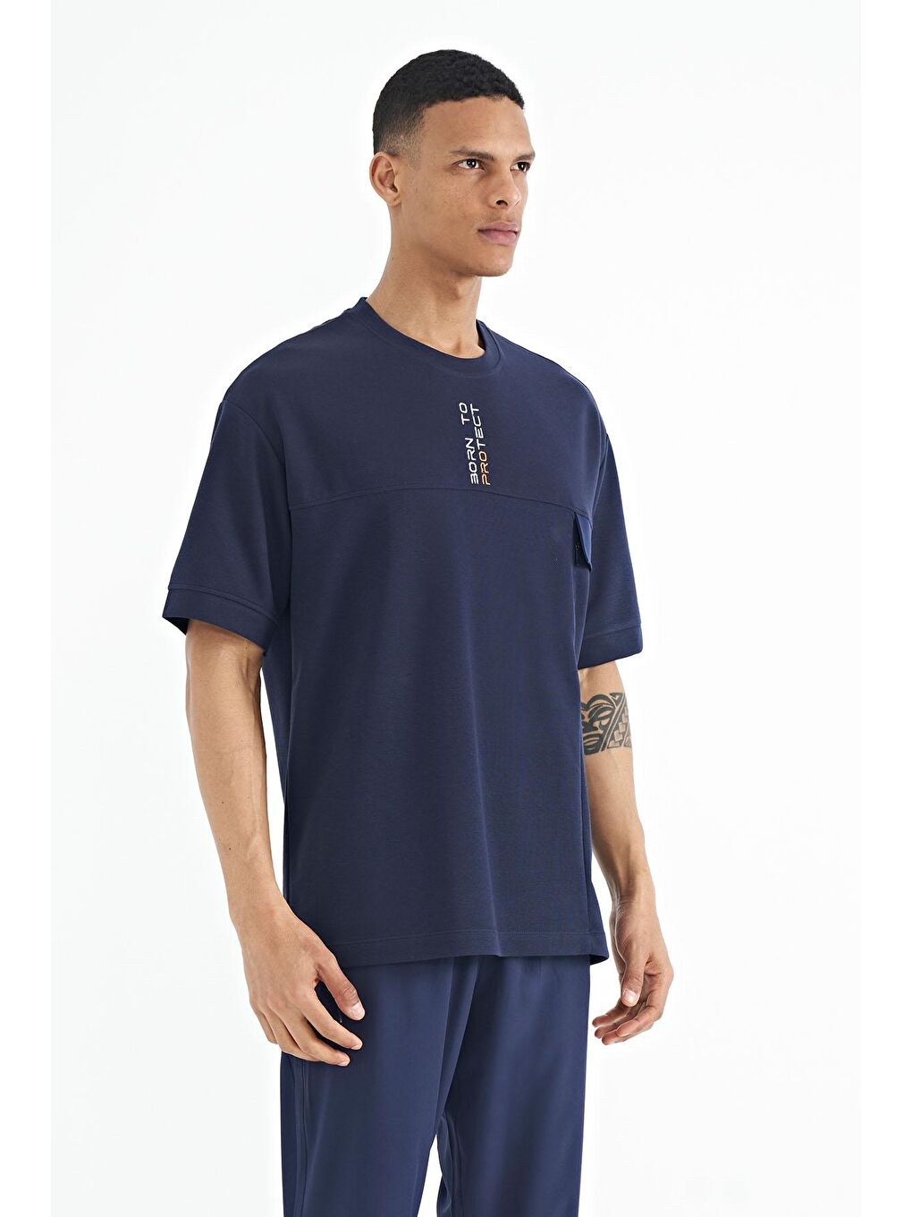 TOMMYLIFE İndigo Gizli Cep Detaylı Baskılı Oversize Erkek T-shirt - 88244 - 2