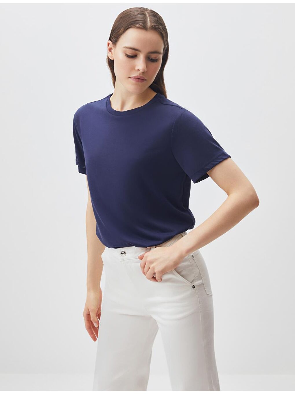 Lacivert Düz Kesim Bisiklet Yaka Kısa Kollu Basic Tişört-1