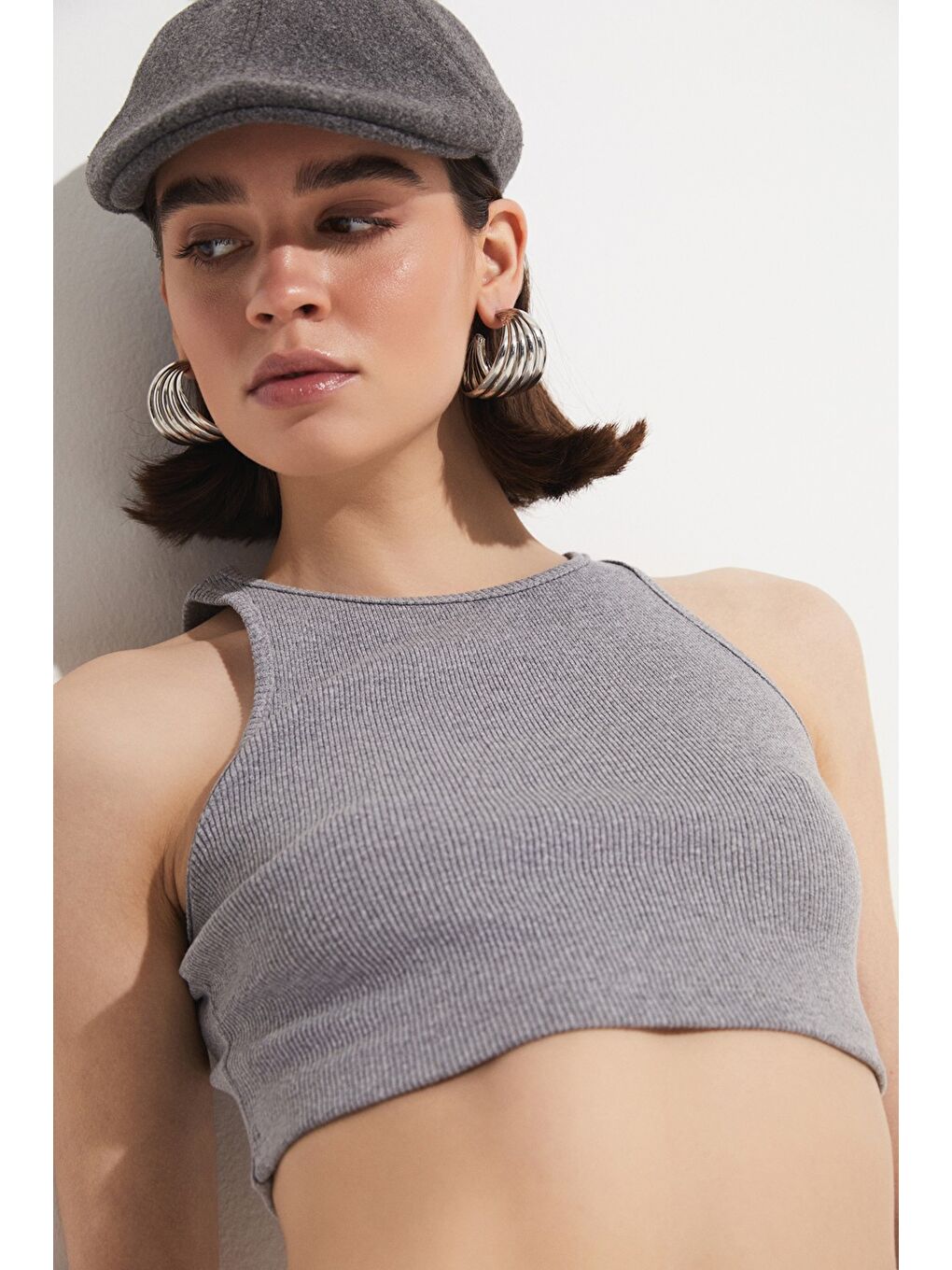 Gri Halter Yaka Crop-2