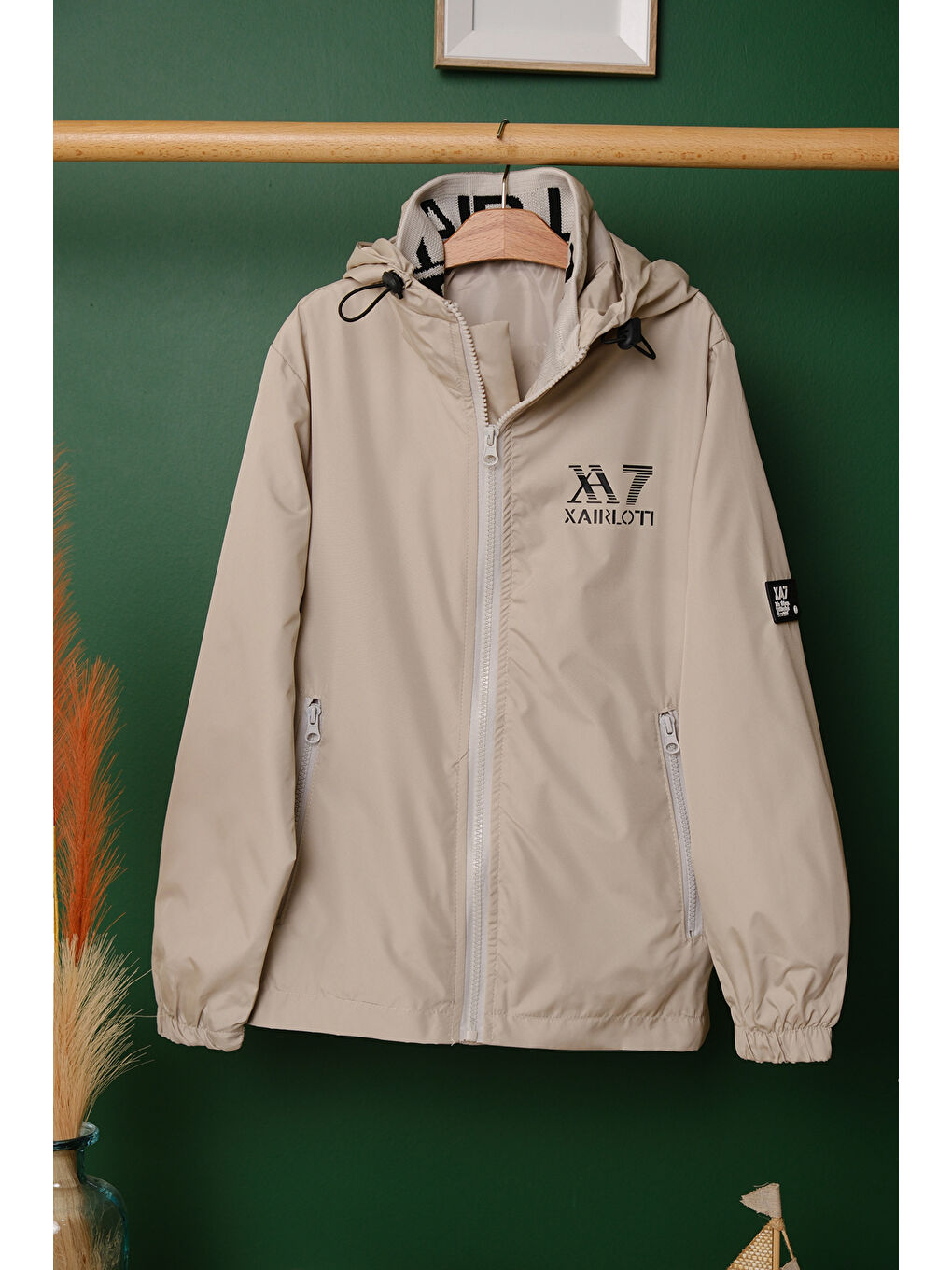 Bej Erkek Çocuk Spor Mevsimlik Mont MM.XA7-7