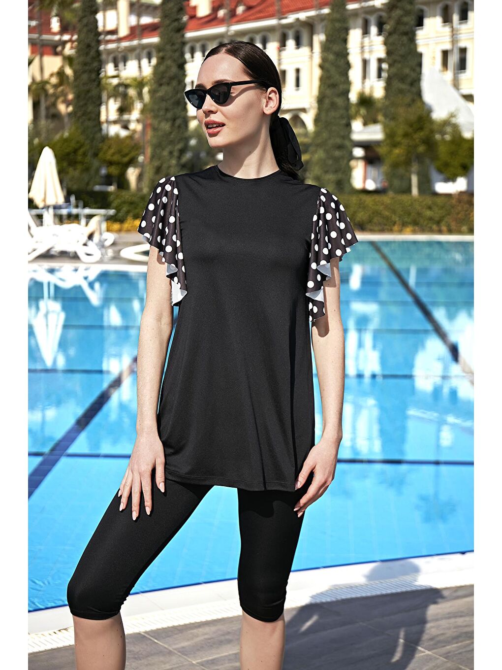 Yarı Kapalı Volan Kol Elastanlı Tesettür Mayo 20113 Siyah