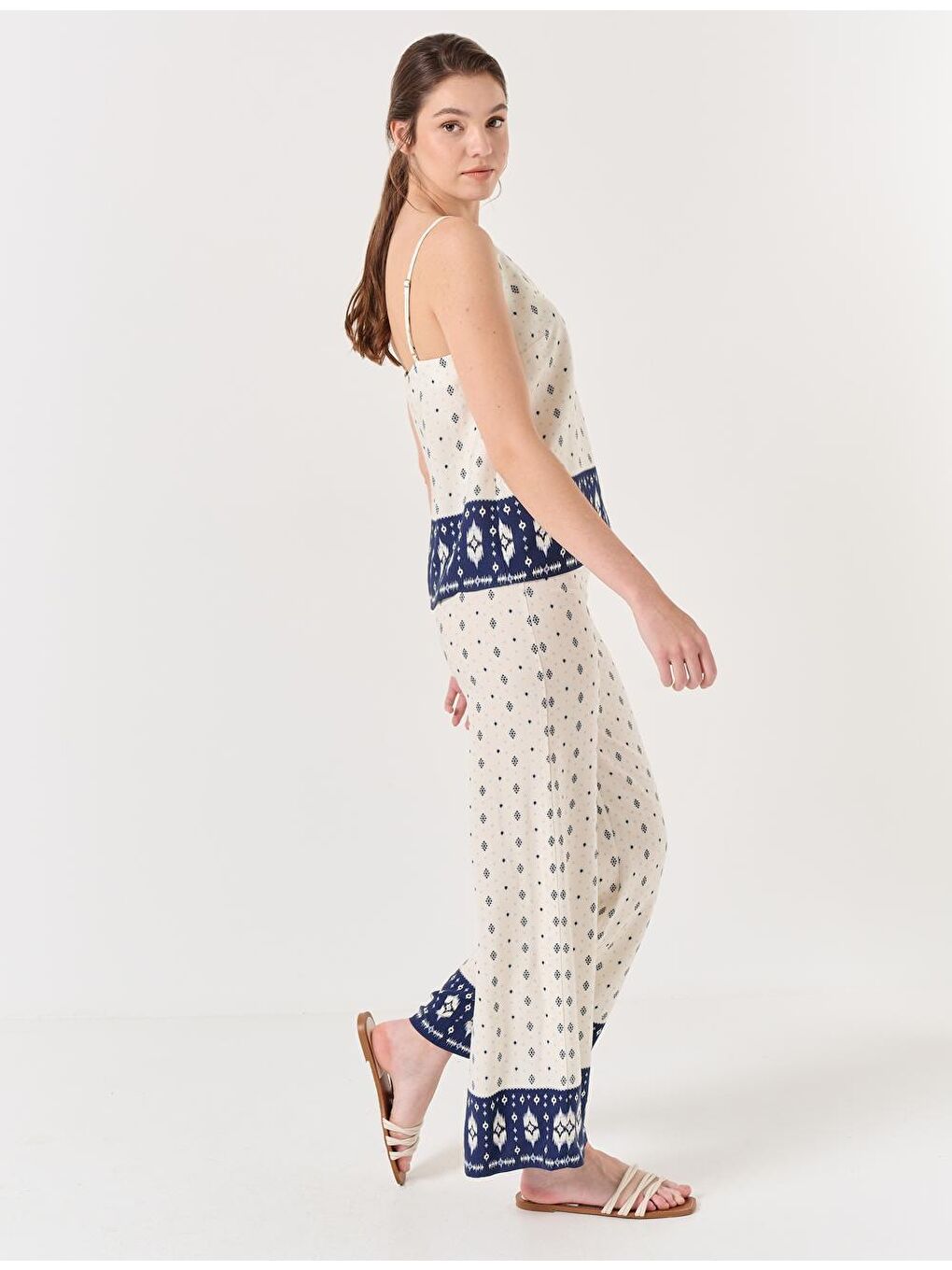 Ekru Bol Paça Yüksek Bel Etnik Desenli Pantolon-3