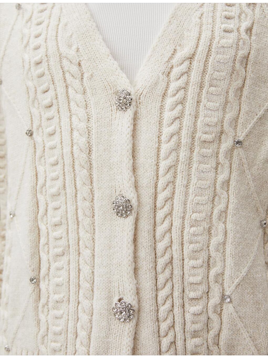 Ekru V Yaka Uzun Kollu Hırka-1