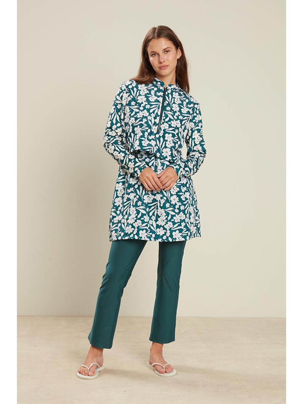 Siyah Desenli 3'Lü Mayo Takımı Çiçek-Petrol