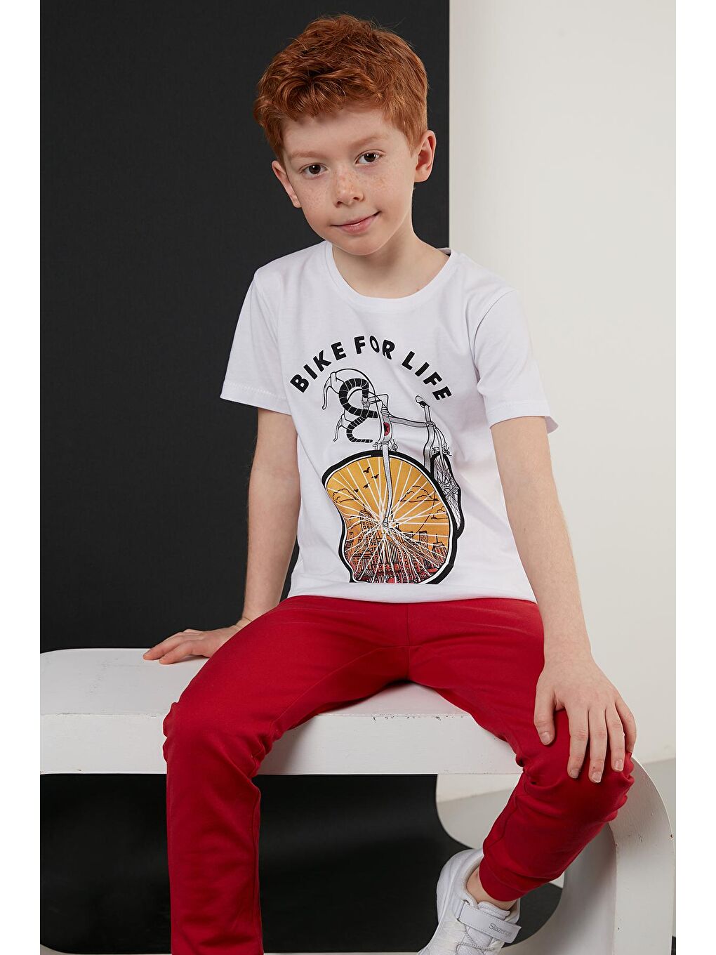 Beyaz Baskılı Bisiklet Yaka % 100 Pamuk T Shirt 5923416-1