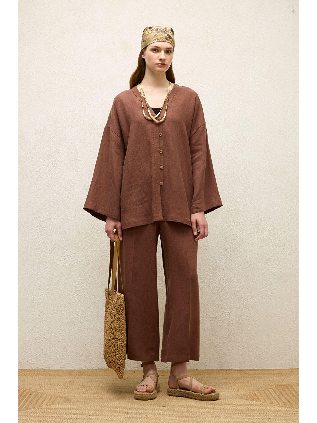 Kahverengi Ütü İzli Keten Pantolon Ağaç Kabuğu-1